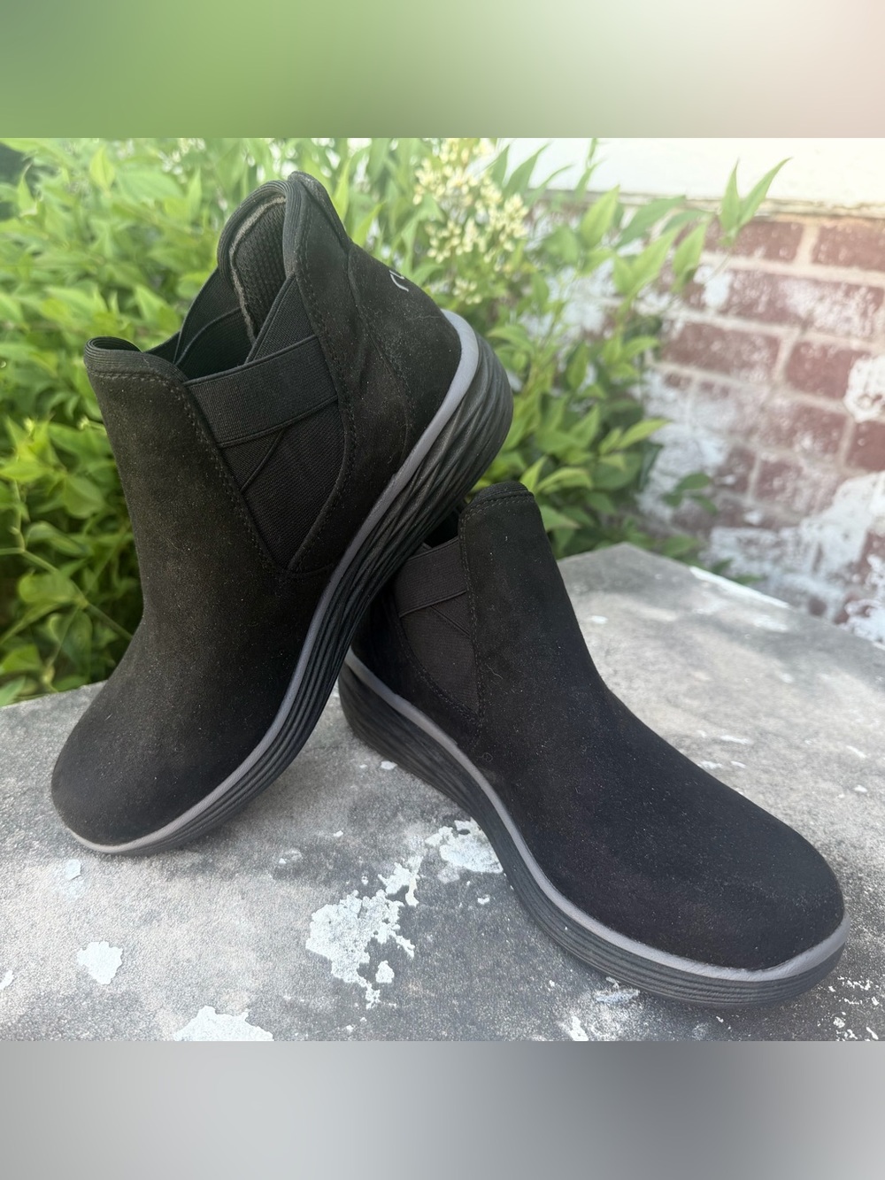 Ryka Noelle Water-Repellent Black Ankle Bootie Women’s Sz 6M DISPLAY SHOES